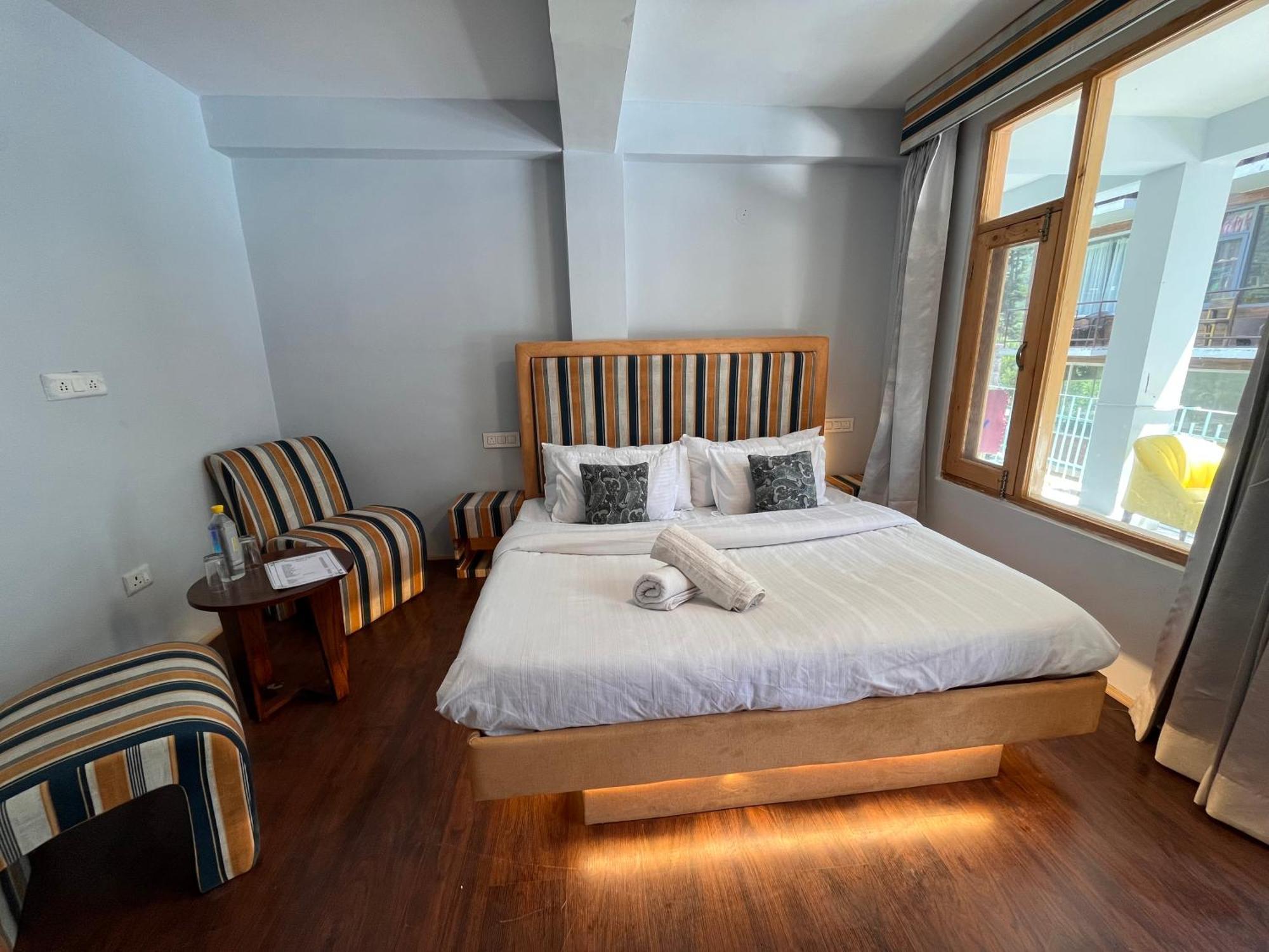 Hotel English Rose, #Personal Parking, #Petfriendly, #Garden, #Bonfire Under The Stars Manali  Bagian luar foto