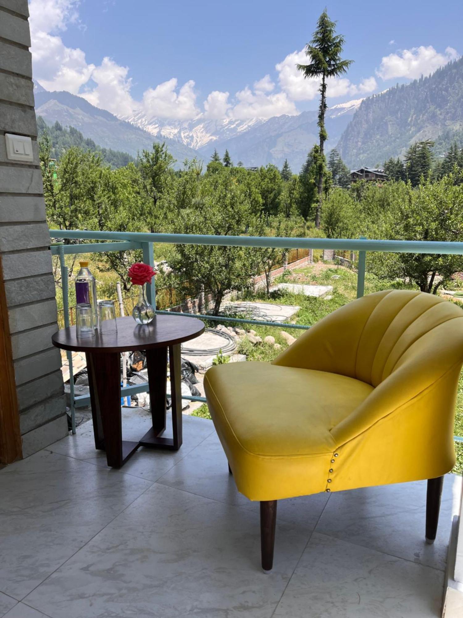 Hotel English Rose, #Personal Parking, #Petfriendly, #Garden, #Bonfire Under The Stars Manali  Bagian luar foto