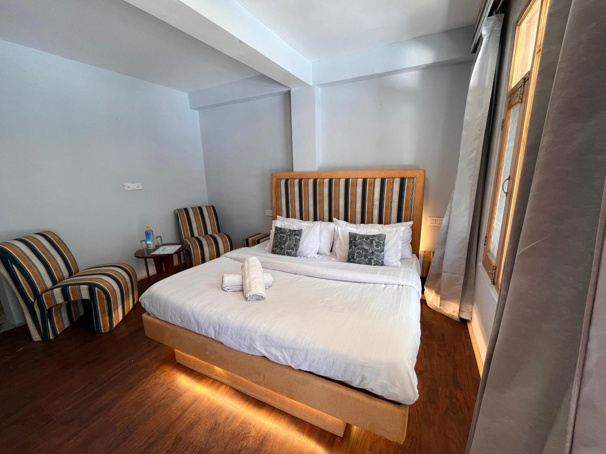 Hotel English Rose, #Personal Parking, #Petfriendly, #Garden, #Bonfire Under The Stars Manali  Bagian luar foto