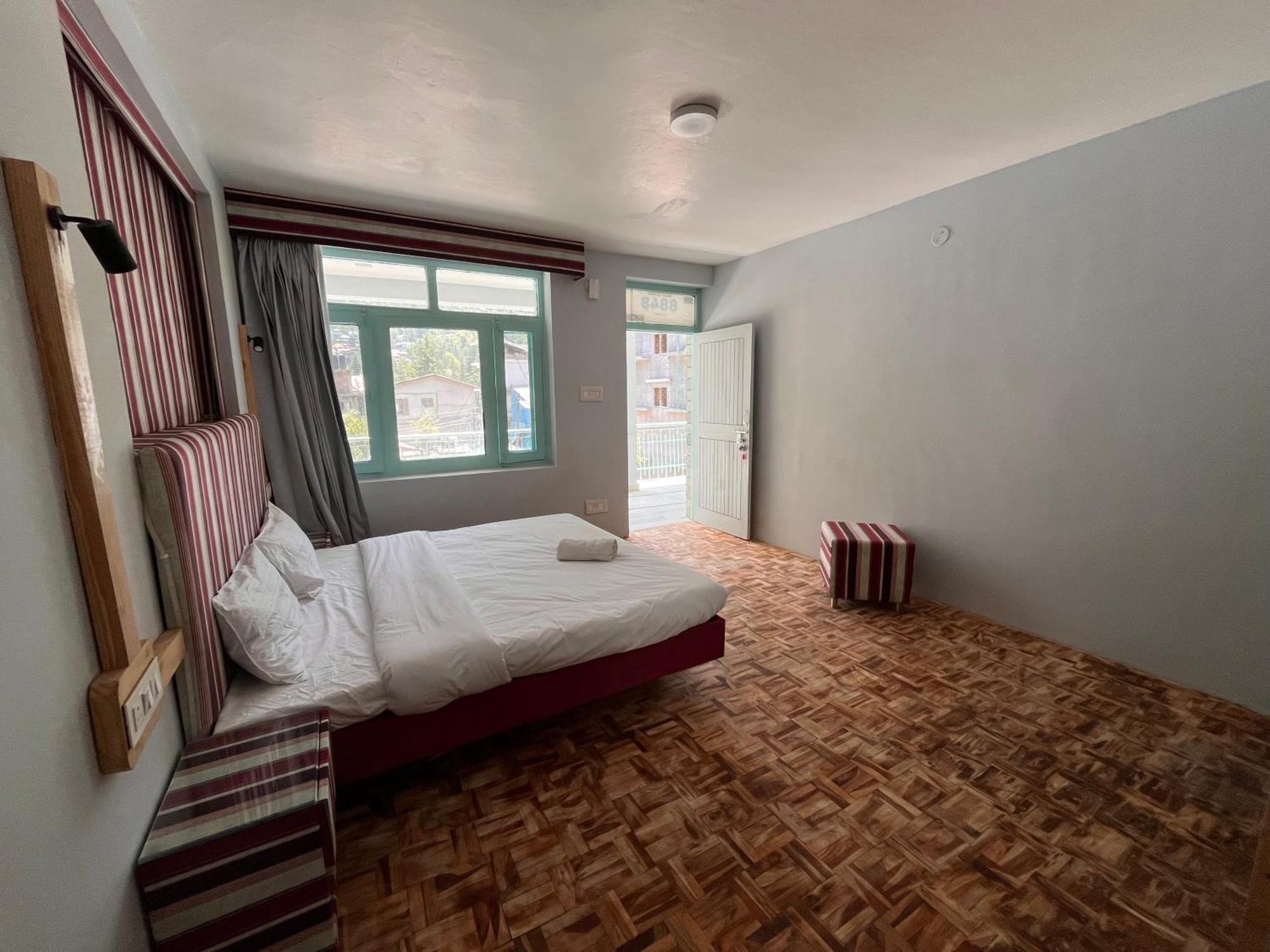 Hotel English Rose, #Personal Parking, #Petfriendly, #Garden, #Bonfire Under The Stars Manali  Bagian luar foto