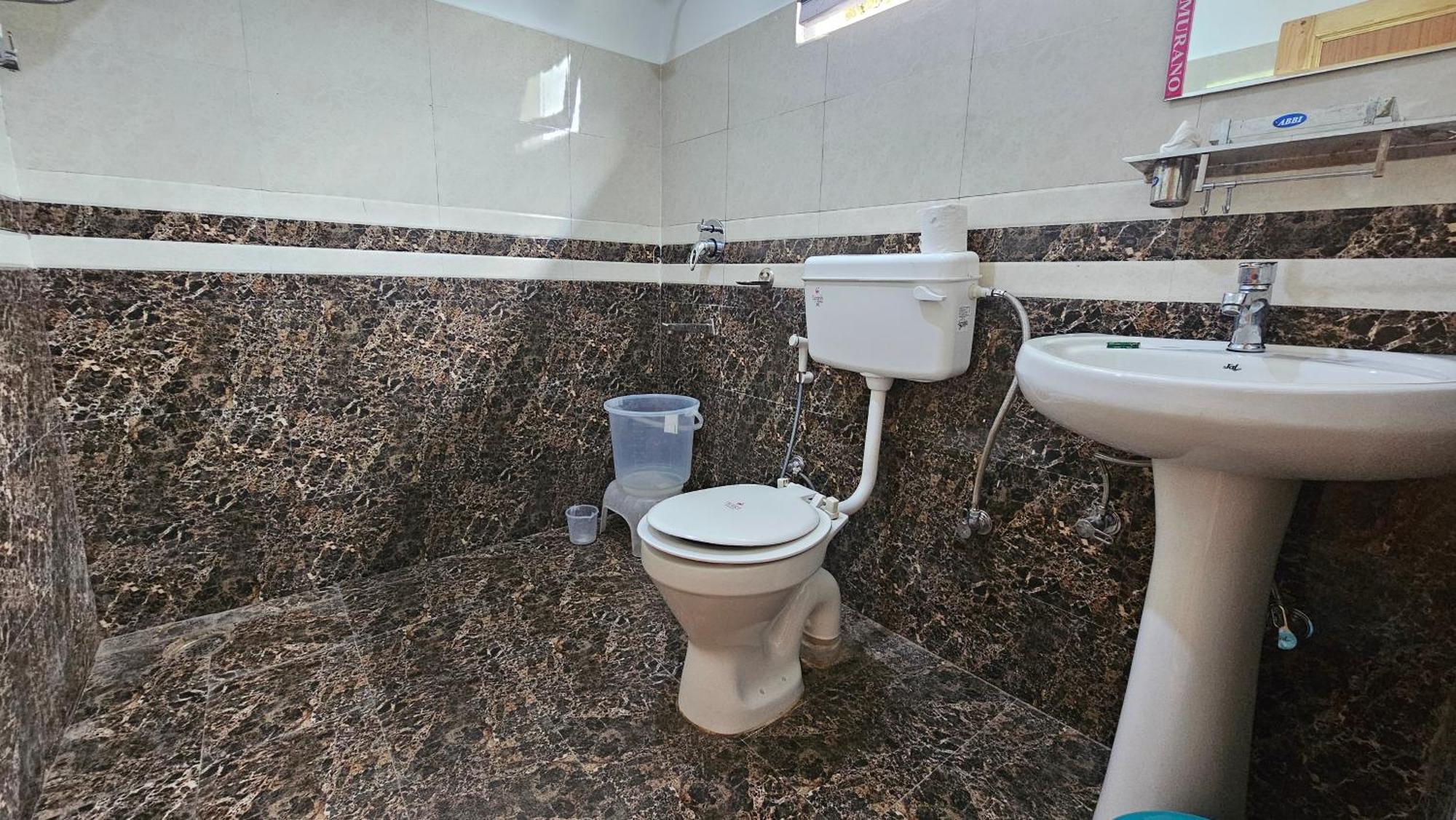 Hotel English Rose, #Personal Parking, #Petfriendly, #Garden, #Bonfire Under The Stars Manali  Bagian luar foto