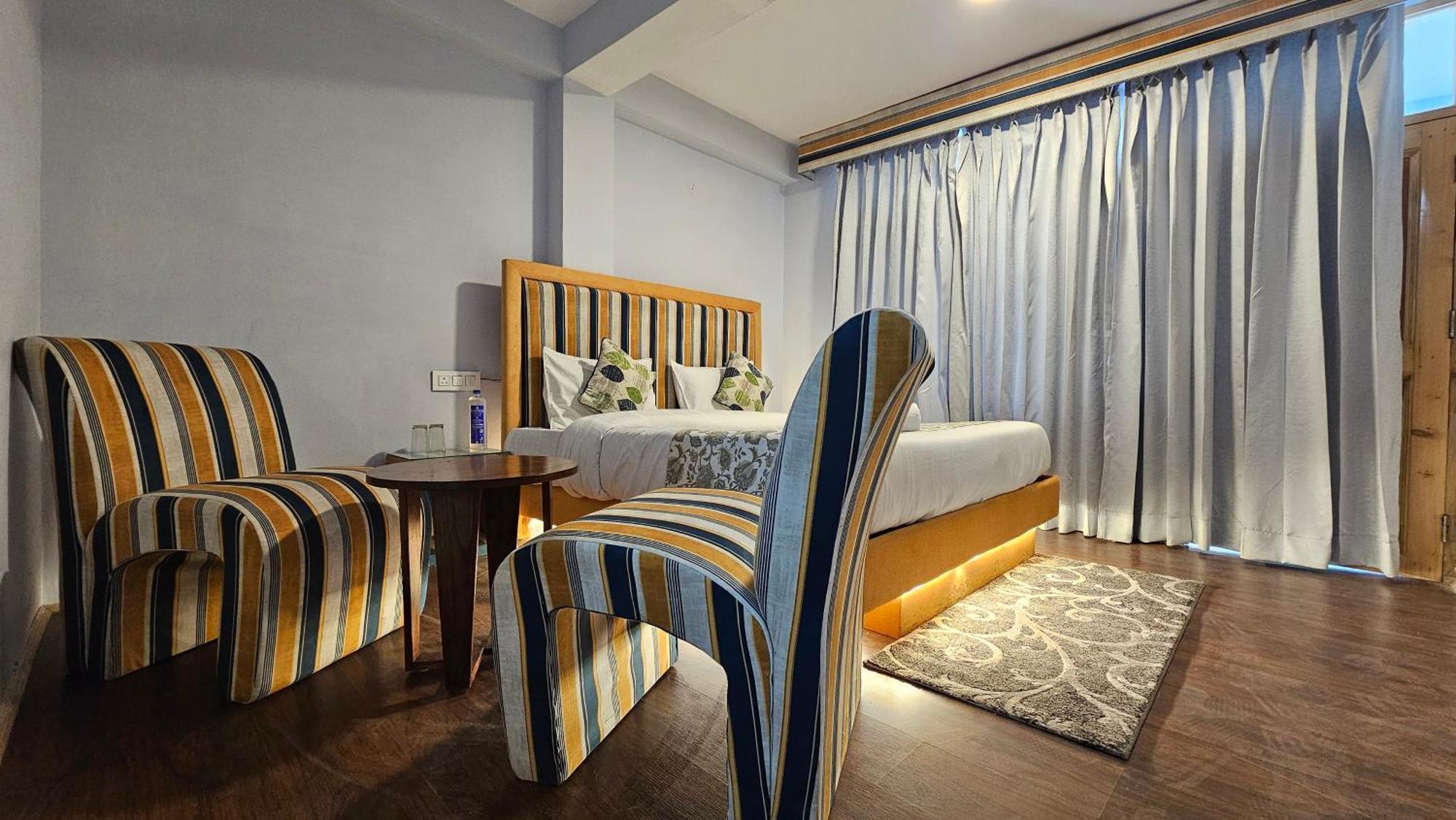 Hotel English Rose, #Personal Parking, #Petfriendly, #Garden, #Bonfire Under The Stars Manali  Bagian luar foto