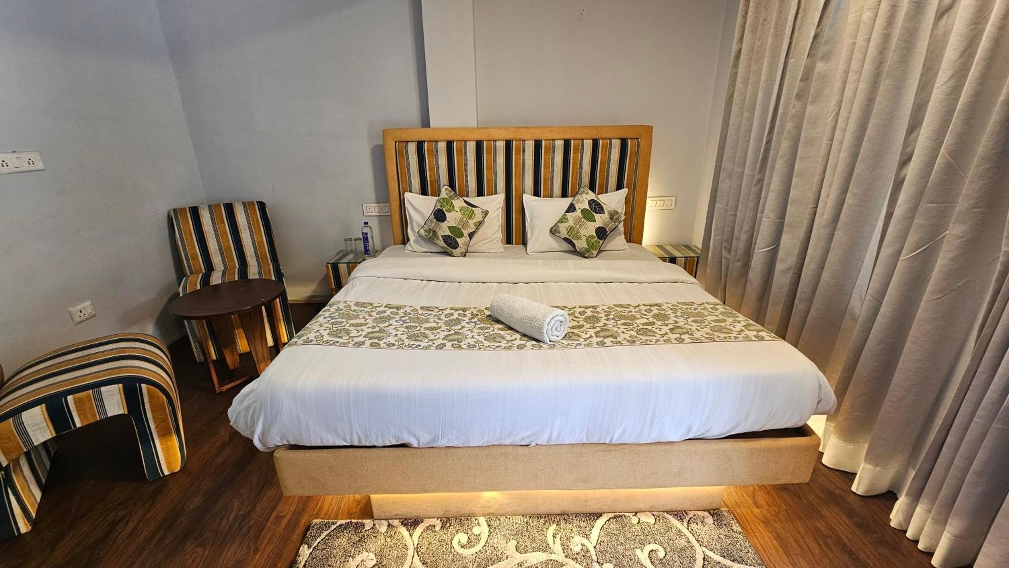 Hotel English Rose, #Personal Parking, #Petfriendly, #Garden, #Bonfire Under The Stars Manali  Bagian luar foto